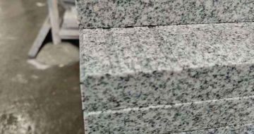 嘉峪关芝麻白楼梯踏步