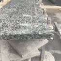 嘉峪关芝麻白楼梯踏步 芙蓉白
