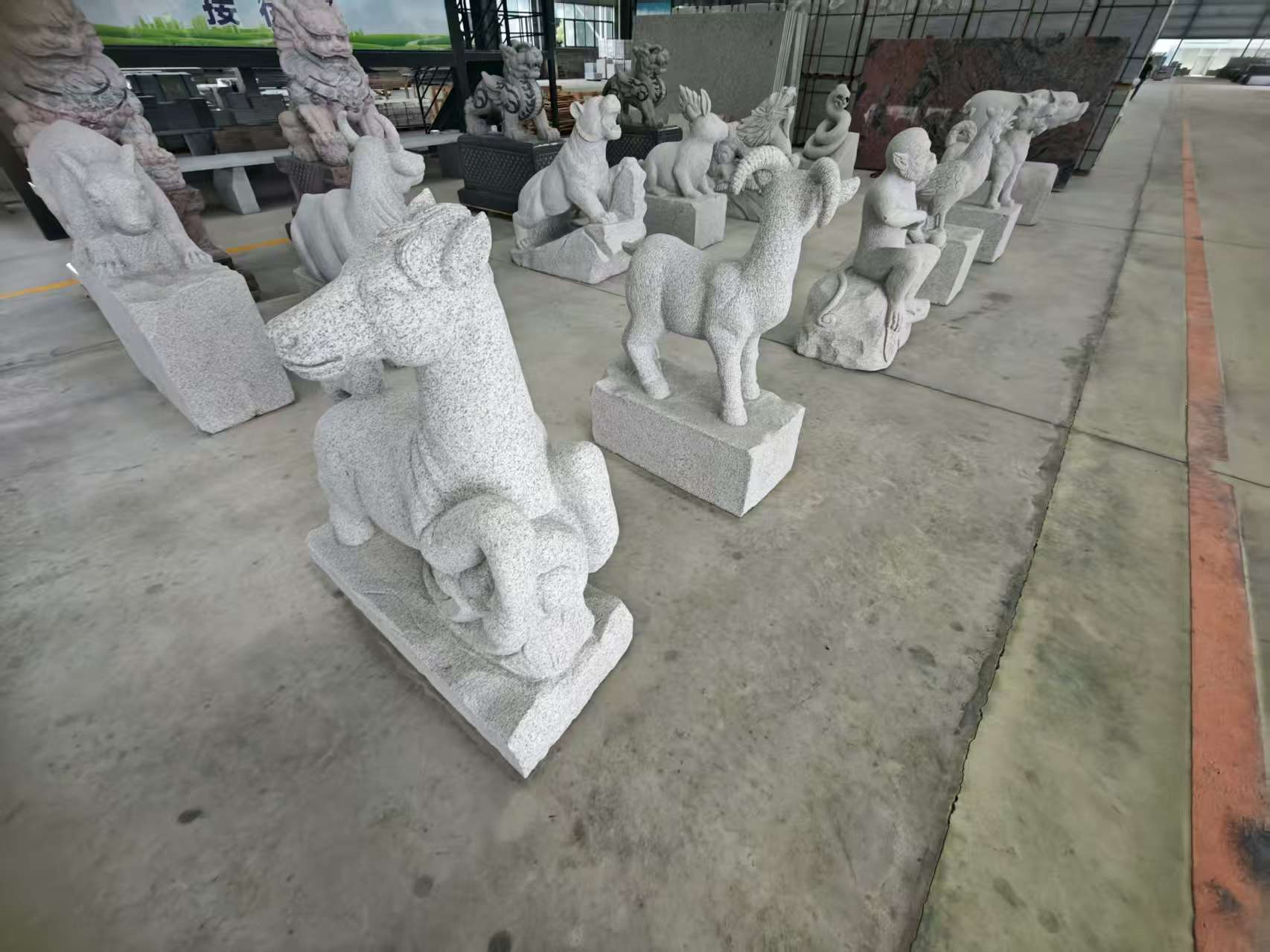 嘉峪关芝麻白雕刻 十二生肖 异形雕刻
