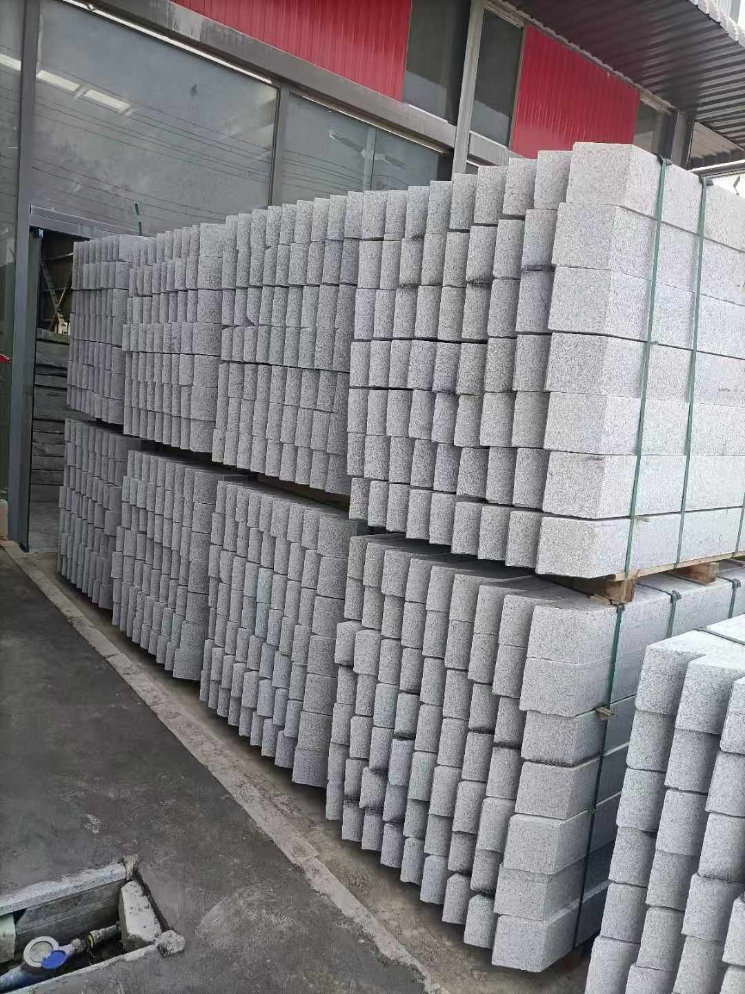 嘉峪关芝麻白树围石 树池
