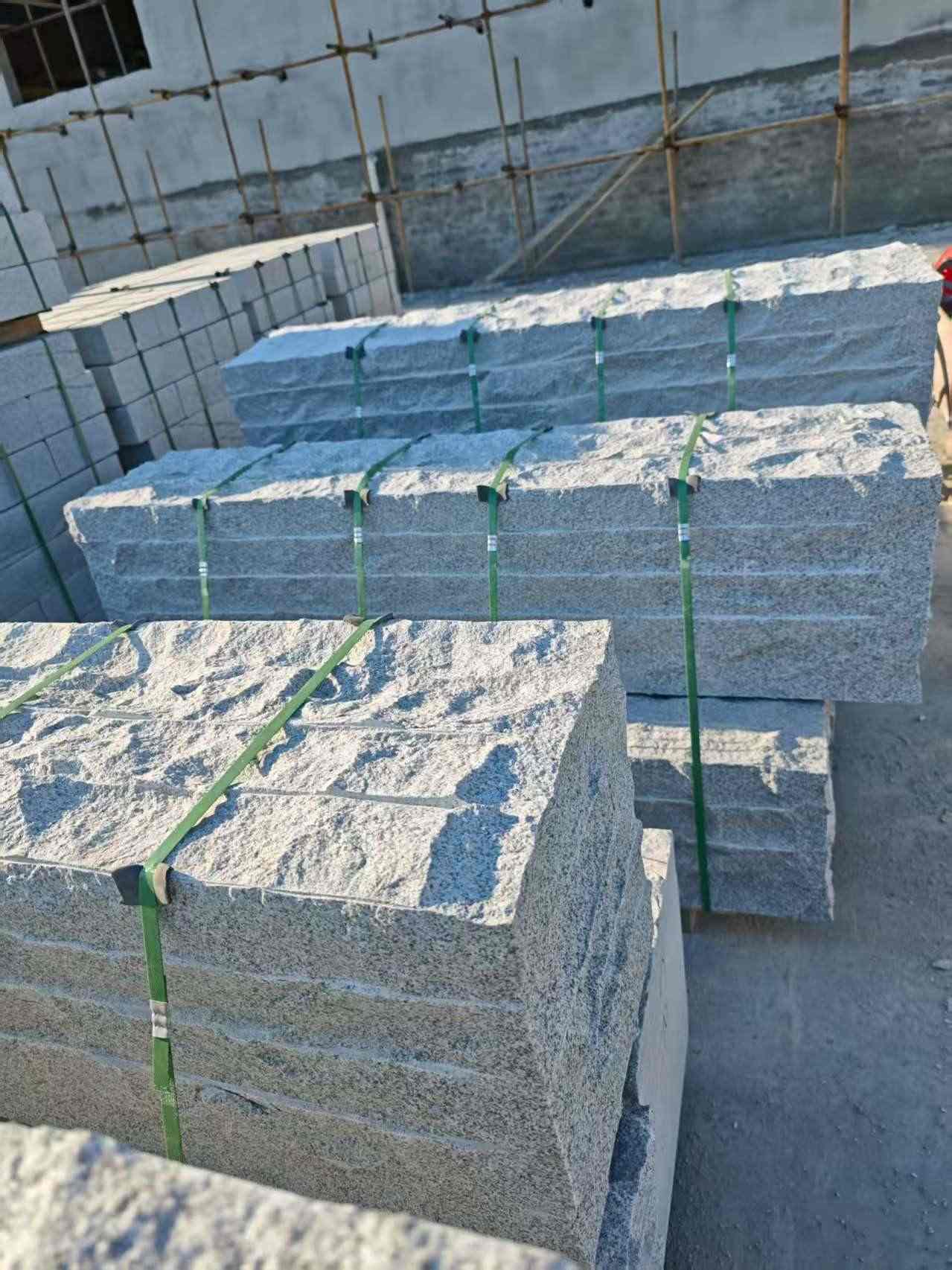 嘉峪关芝麻白自然面整石 坐凳